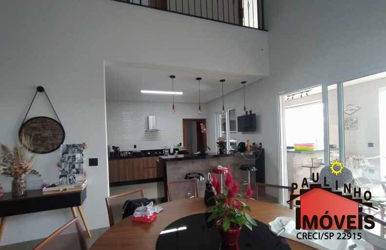 Casa de Condomínio à venda com 3 quartos, 280m² - Foto 2