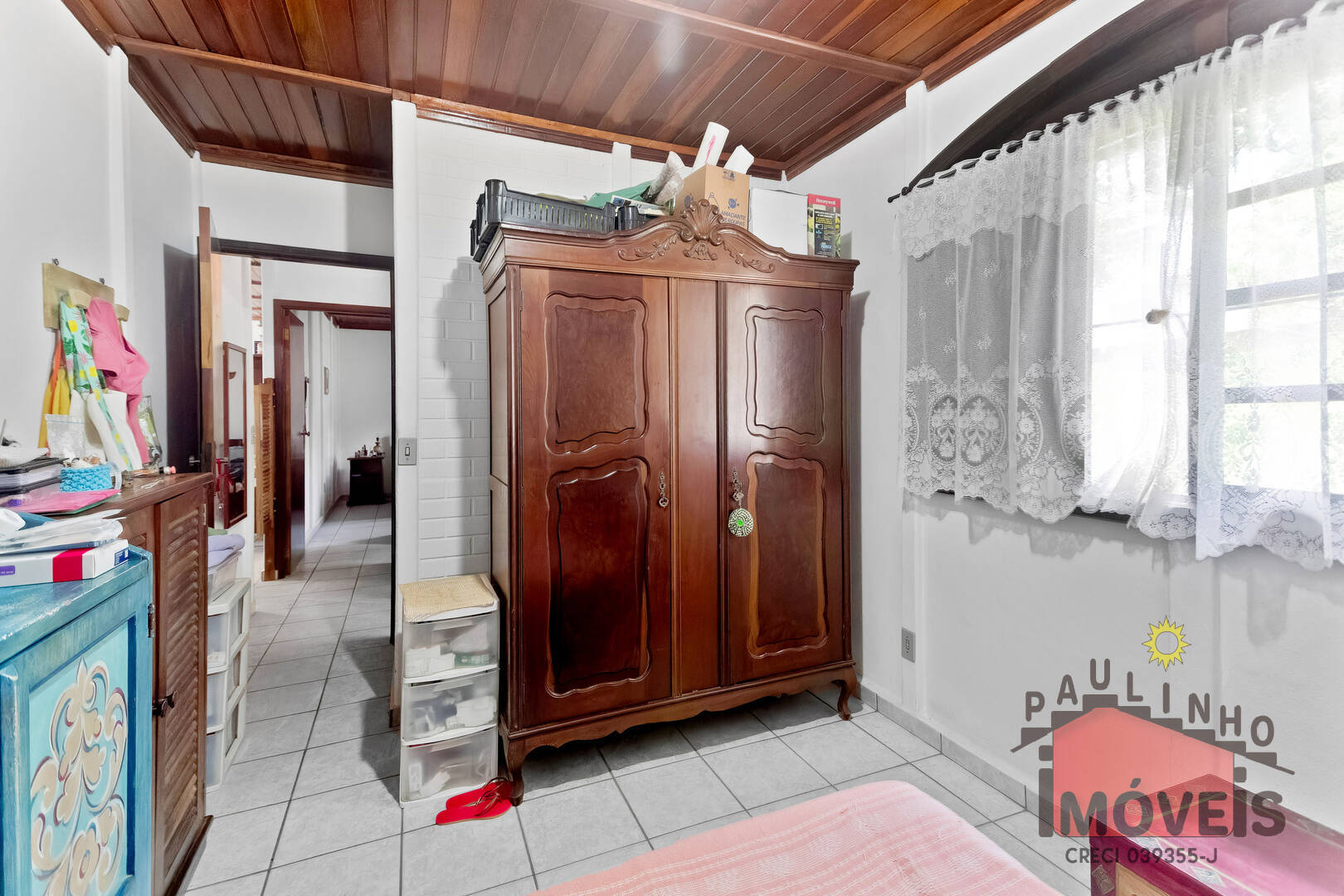 Casa de Condomínio à venda com 6 quartos, 323m² - Foto 25
