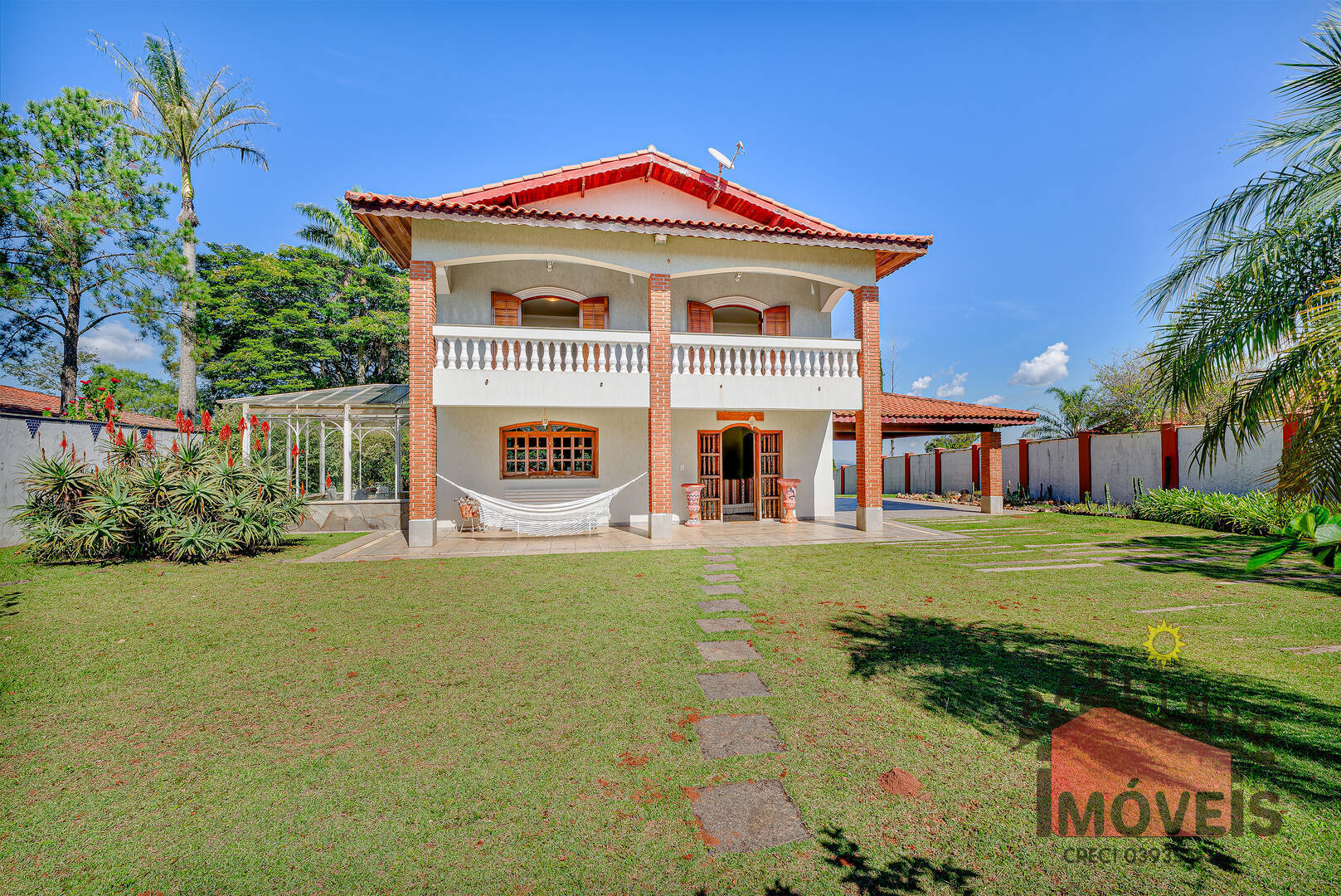 Casa de Condomínio à venda com 4 quartos, 639m² - Foto 1