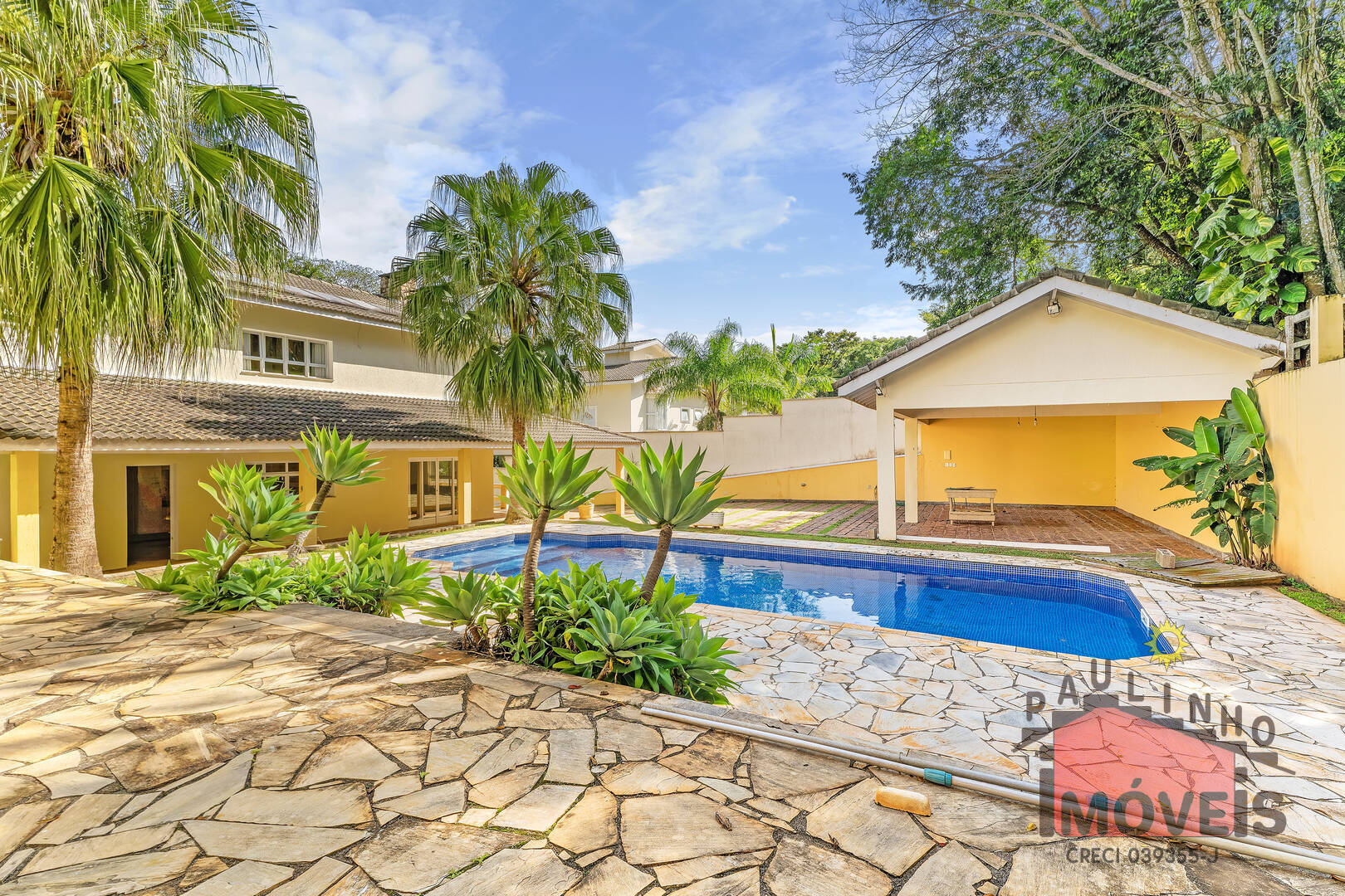 Casa de Condomínio à venda com 6 quartos, 695m² - Foto 31